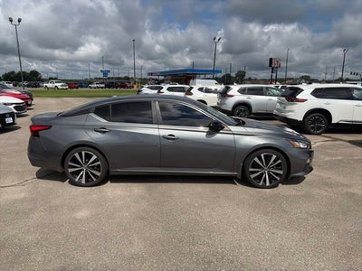 2020 Nissan Altima 2.5 SR