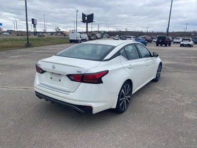 2022 Nissan Altima 2.5 SR