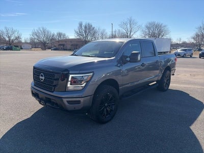 2024 Nissan Titan SV