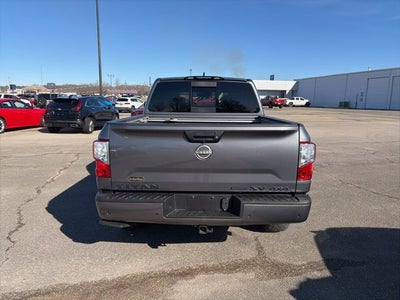 2024 Nissan Titan SV