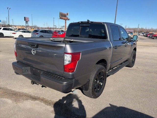 2024 Nissan Titan SV