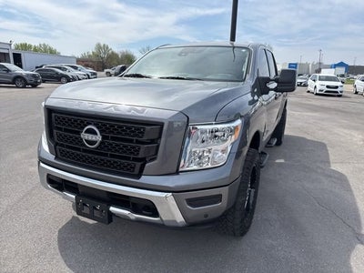 2024 Nissan Titan SV