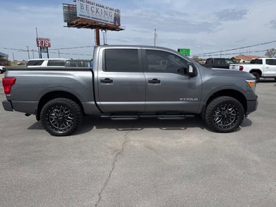 2024 Nissan Titan SV
