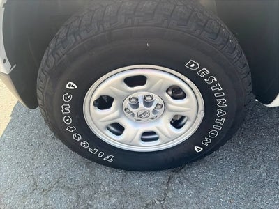 2024 Nissan Frontier S