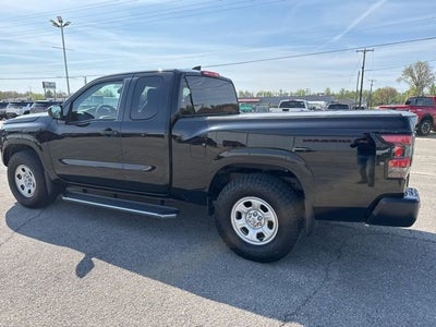 2022 Nissan Frontier S