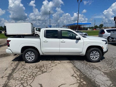 2024 Nissan Frontier SV