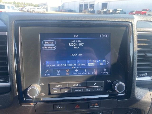 2024 Nissan Frontier SL