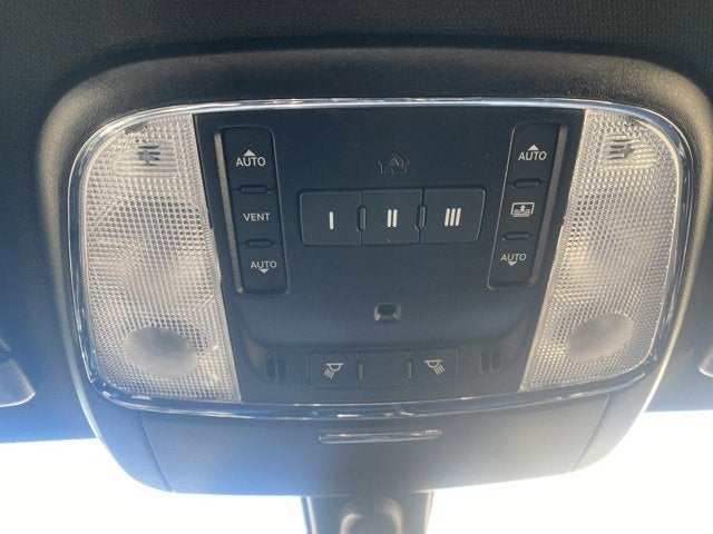 2023 Chrysler 300 300S