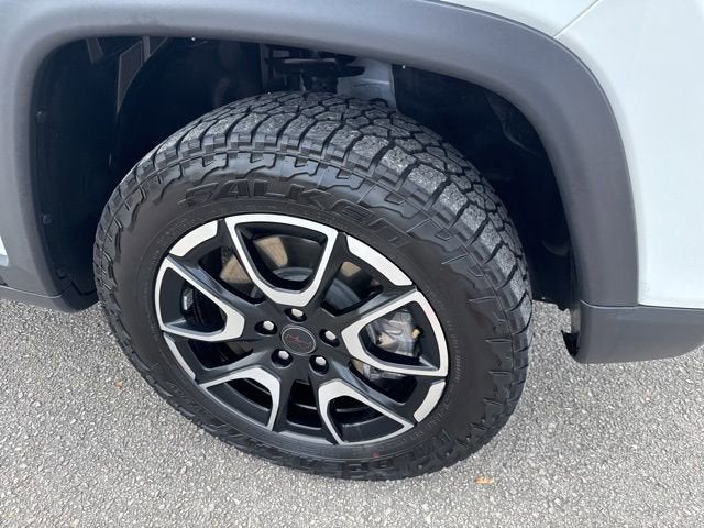 2025 Jeep Compass Trailhawk