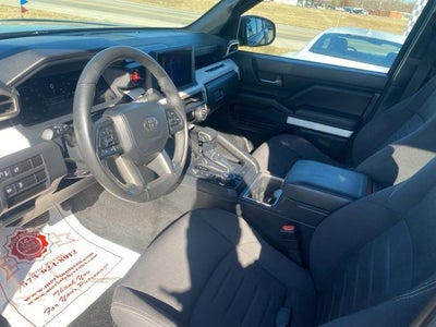 2024 Toyota Tacoma 4WD SR5