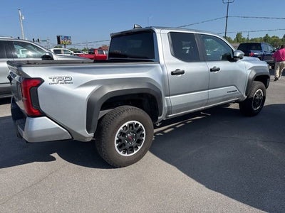 2025 Toyota Tacoma 4WD SR