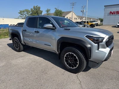 2024 Toyota Tacoma 4WD TRD Sport Hybrid