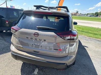 2025 Nissan Rogue Rock Creek