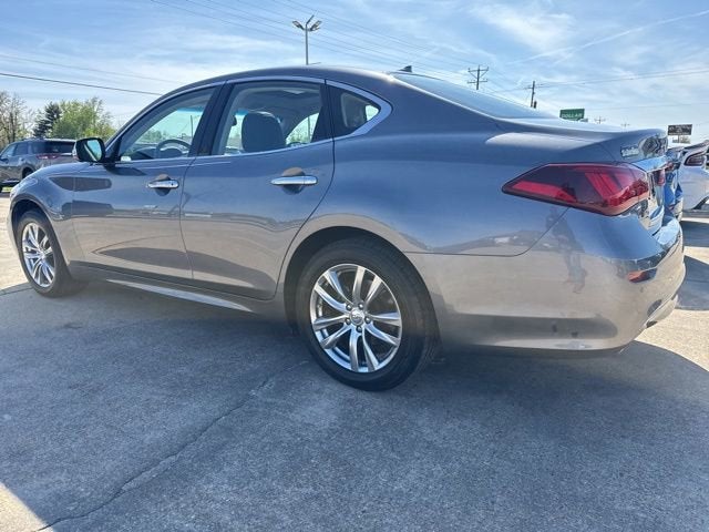 2019 INFINITI Q70 3.7 LUXE