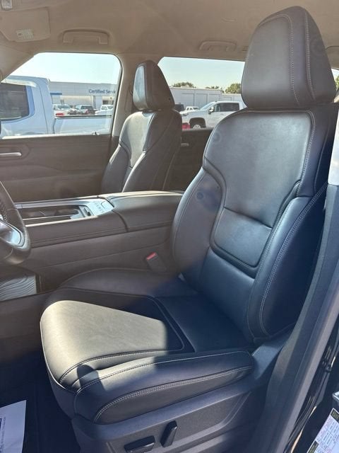 2025 Nissan Armada SV