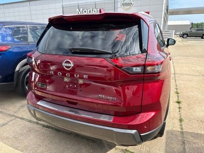 2025 Nissan Rogue SL