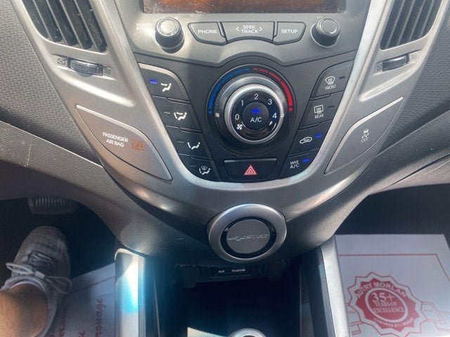 2015 Hyundai Veloster NA