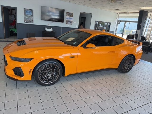 2026 Ford Mustang GT Premium