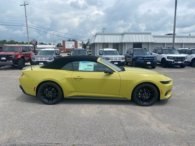2025 Ford Mustang EcoBoost Premium