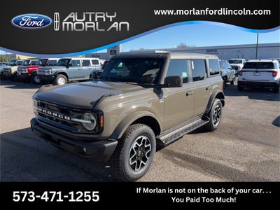 2025 Ford Bronco Outer Banks