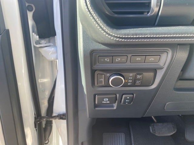 2023 Ford F-150 Lightning Pro