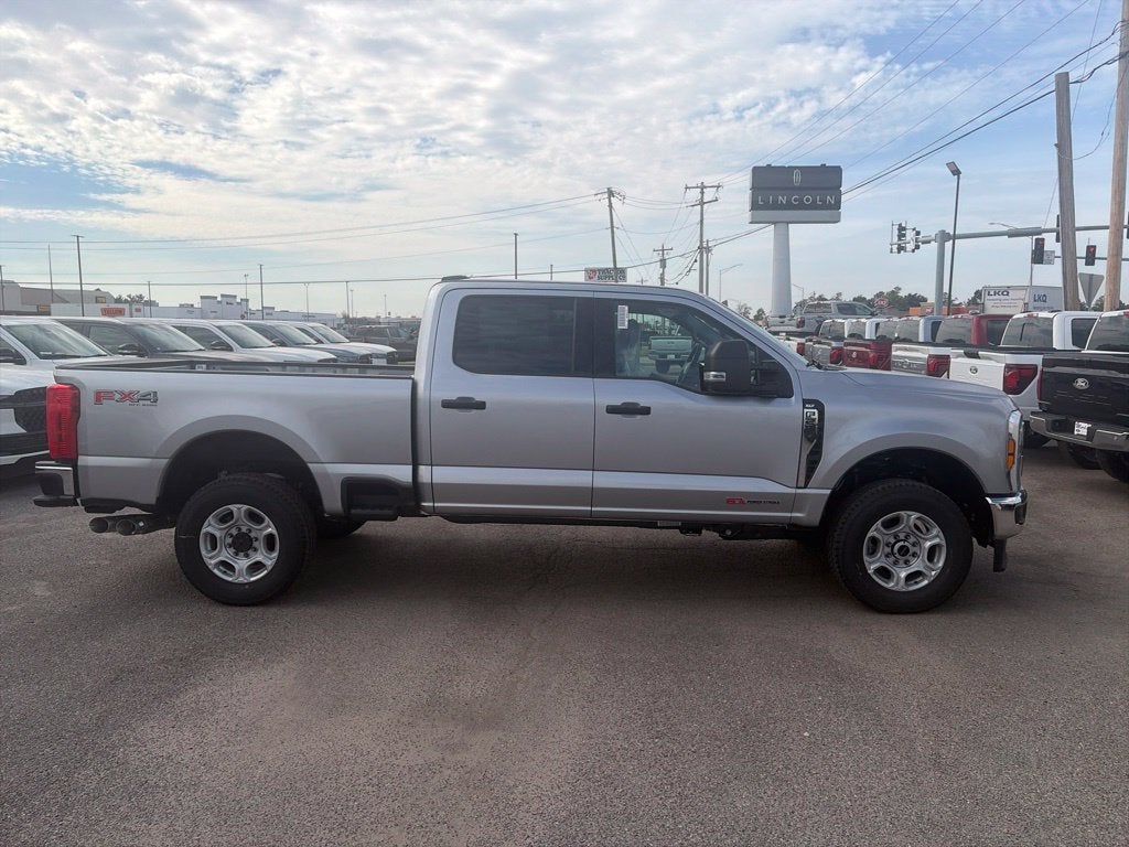 2027 Ford F-250SD XLT