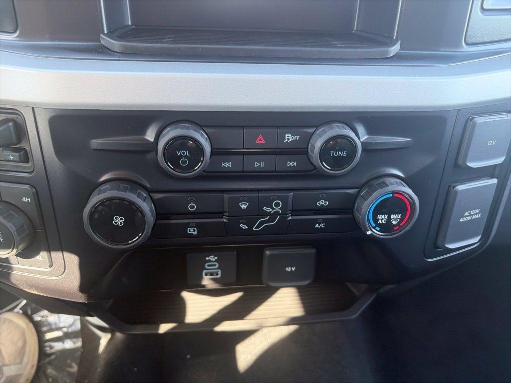 2027 Ford F-250SD XLT