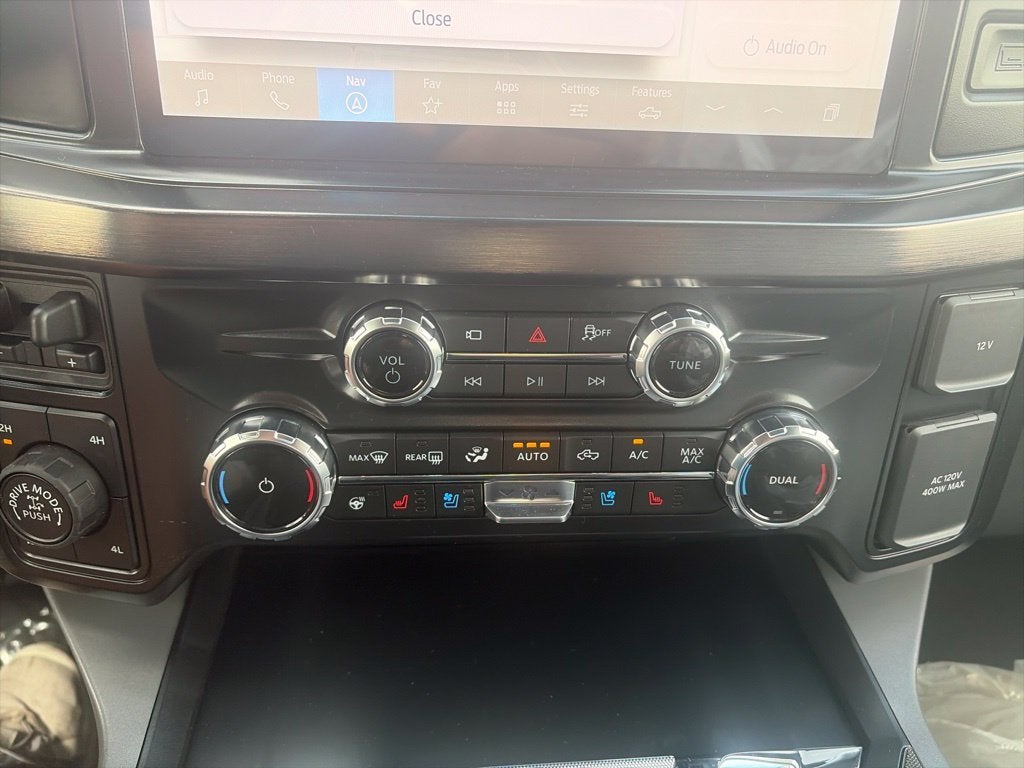 2027 Ford F-250SD Lariat