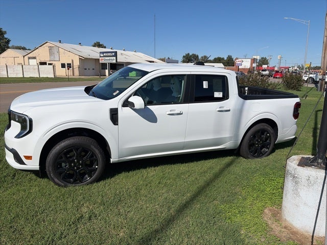 2025 Ford Maverick Lobo Standard