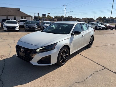 2025 Nissan Altima 2.5 SR