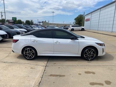 2025 Nissan Sentra SR