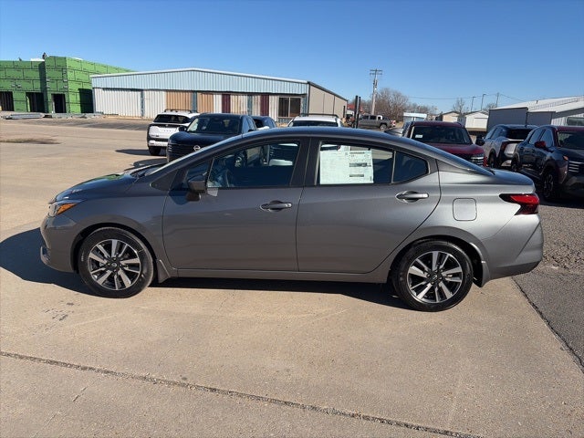 2025 Nissan Versa 1.6 SV