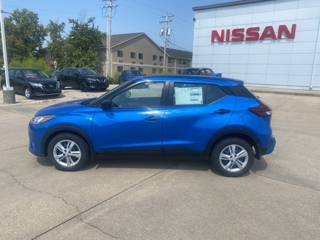 2025 Nissan Kicks Play S