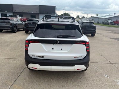 2026 Nissan Kicks SR