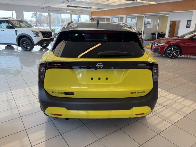 2026 Nissan Kicks SR