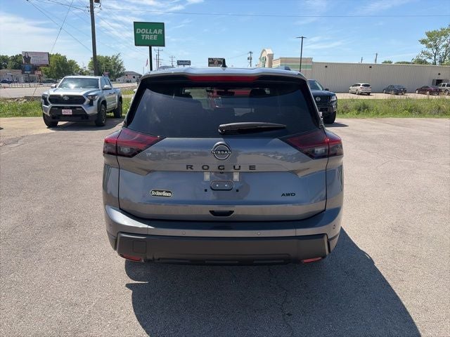 2026 Nissan Rogue Dark Armor