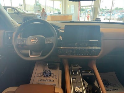 2026 Nissan Pathfinder Platinum