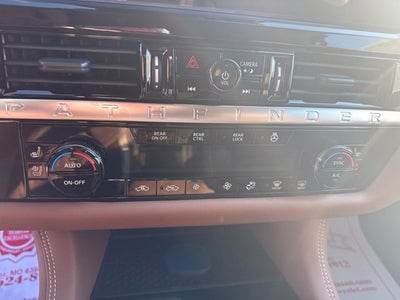 2026 Nissan Pathfinder Platinum