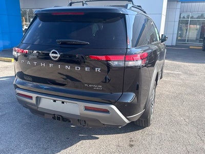 2026 Nissan Pathfinder Platinum