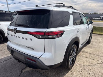 2026 Nissan Pathfinder Platinum