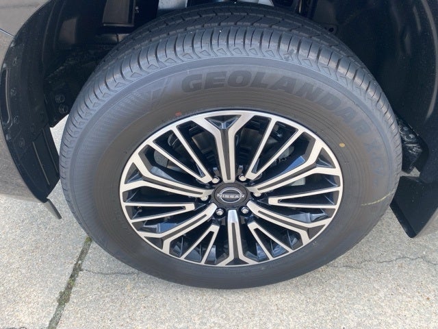 2025 Nissan Armada Platinum