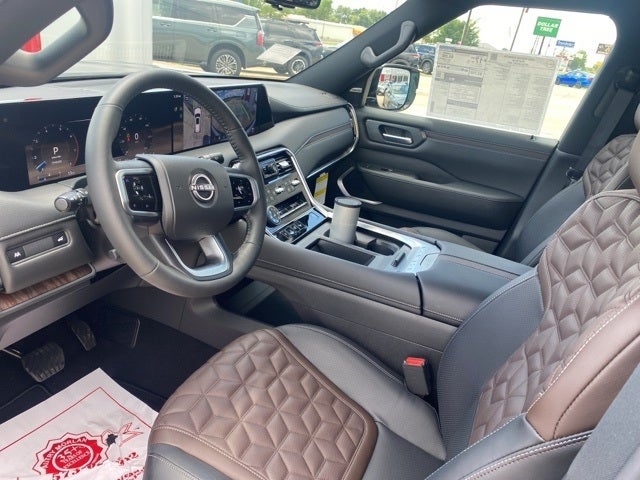 2025 Nissan Armada Platinum