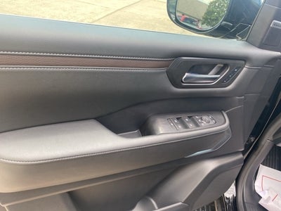 2025 Nissan Armada Platinum