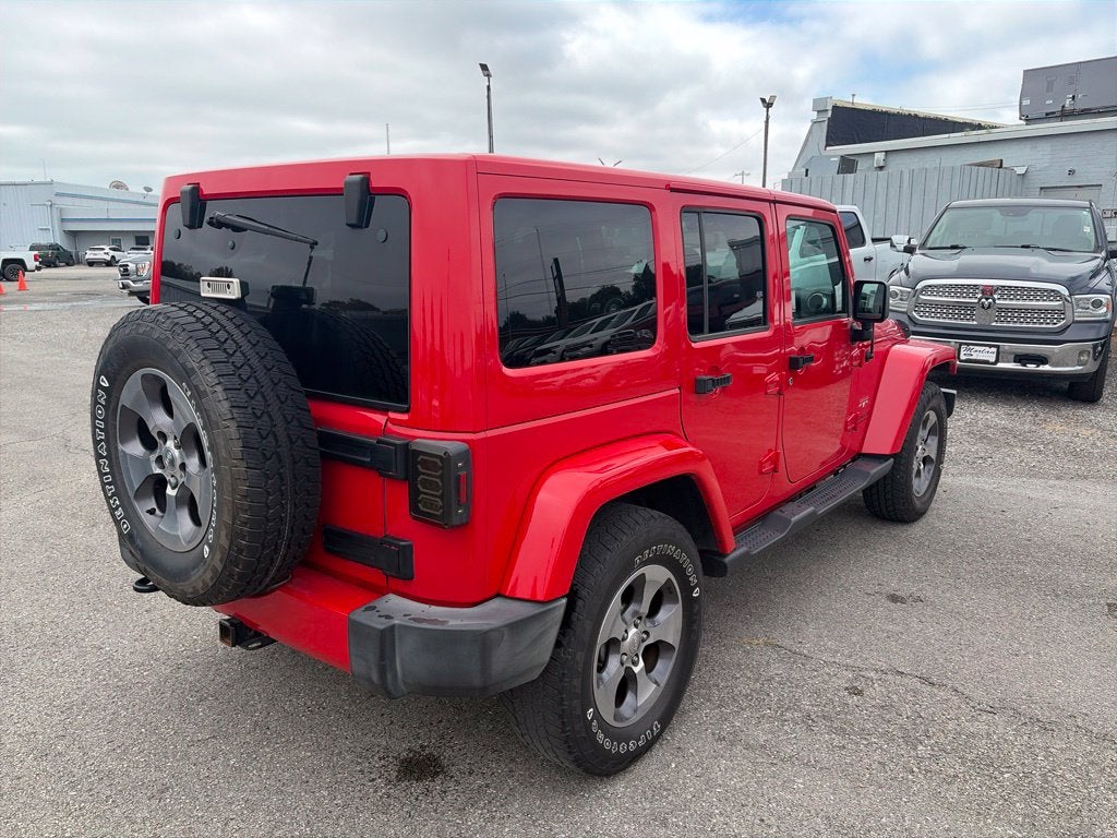 2016 Jeep Wrangler Unlimited Sahara