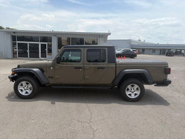 2020 Jeep Gladiator Sport