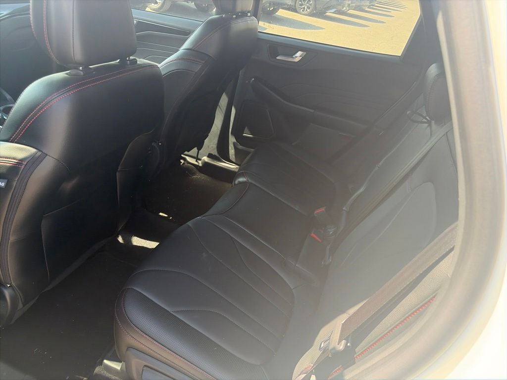 2025 Ford Escape Hybrid ST-Line Elite