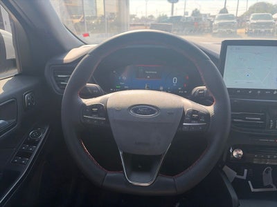 2025 Ford Escape Hybrid ST-Line Elite