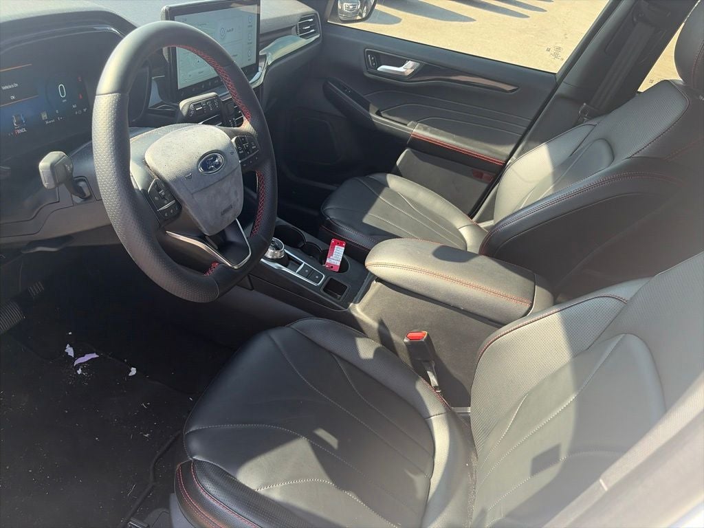 2025 Ford Escape Hybrid ST-Line Elite