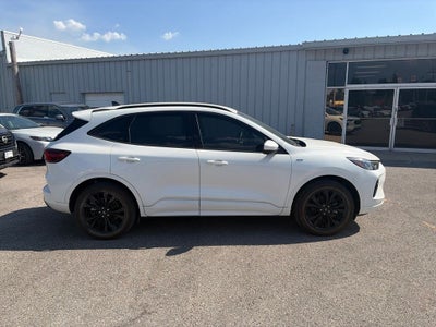 2025 Ford Escape Hybrid ST-Line Elite