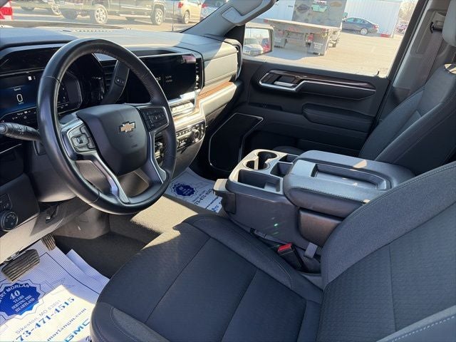 2023 Chevrolet Silverado 1500 LT LT1